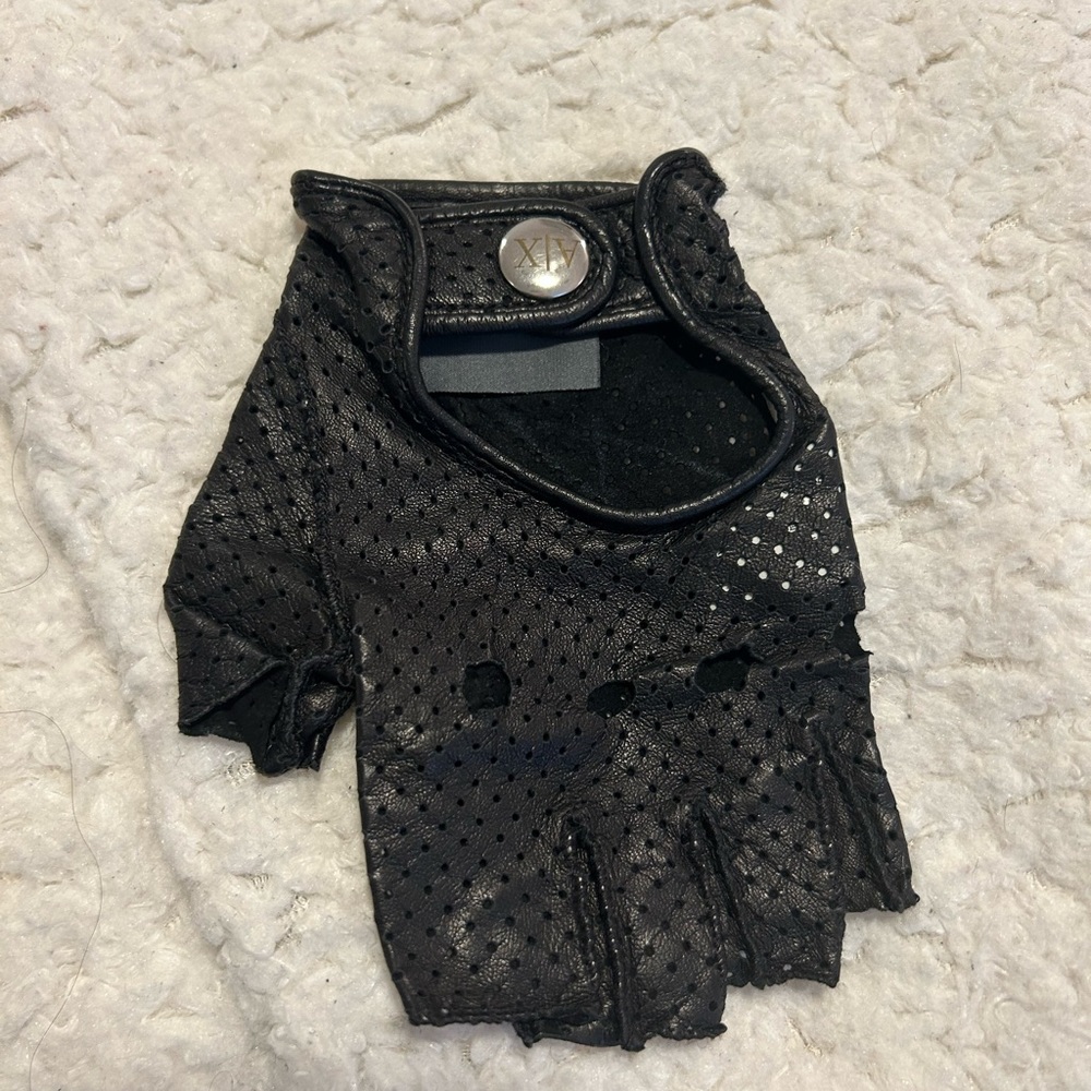 Armani Exchanges Leather Gloves, Excellent Condit… - image 3